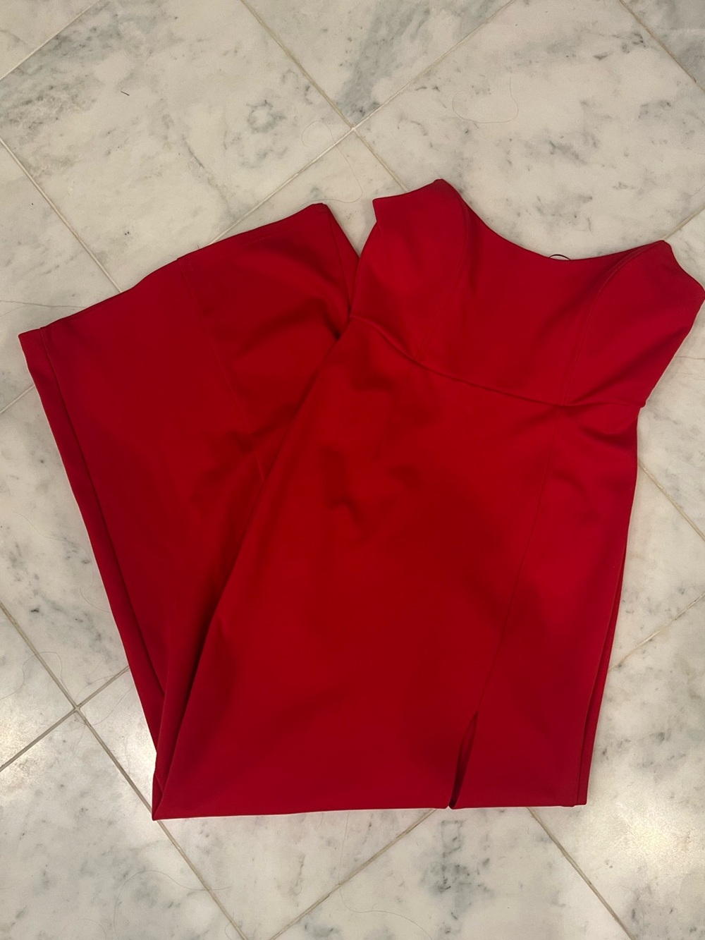 superdown Strapless Red Cocktail Dress